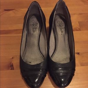 Black Flat Shoe